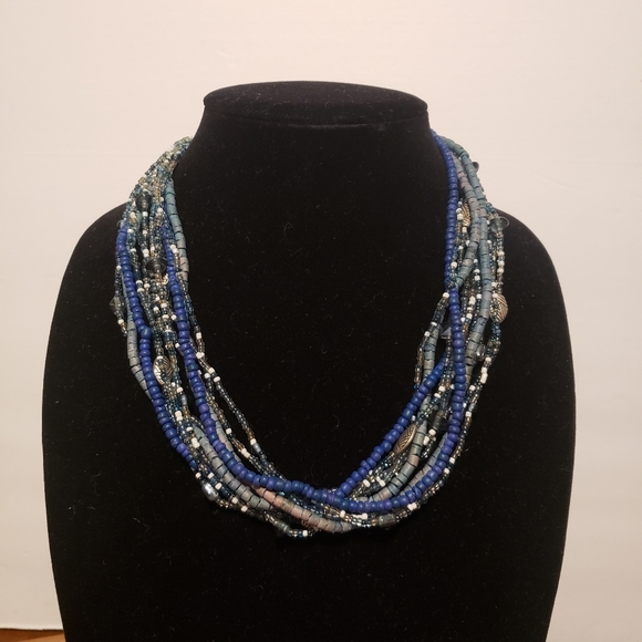 Blue seed and silver tone layered necklace - Picture 2 of 9